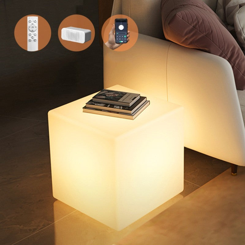 Decorative living room floor lamp

